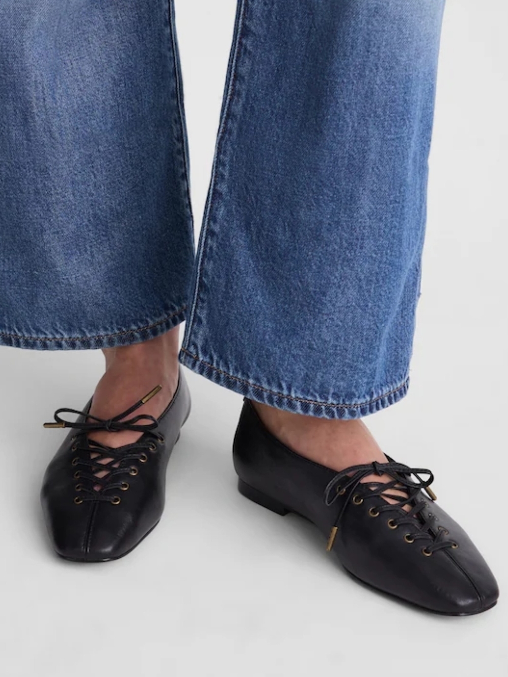 New! Madewell The Mylie Lace-Up Glove Flat in Leather 11 - Picture 3 of 15